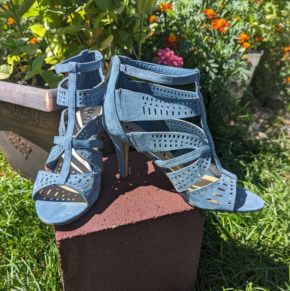 New UNISA Blue Suede Type Material Zip Up Heel Sandals Sz 7.5